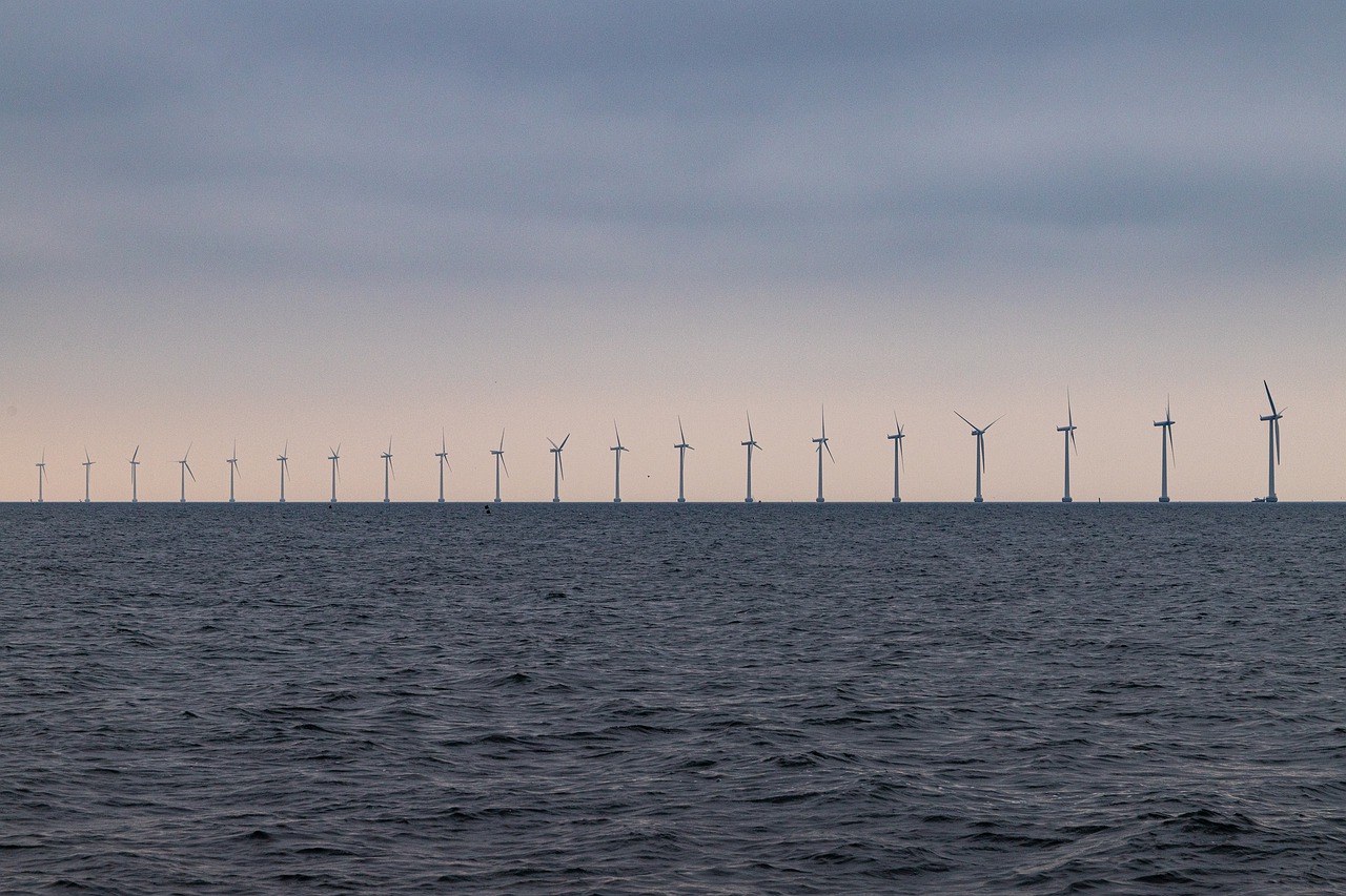 Morska energetyka wiatrowa fot. Pixabay